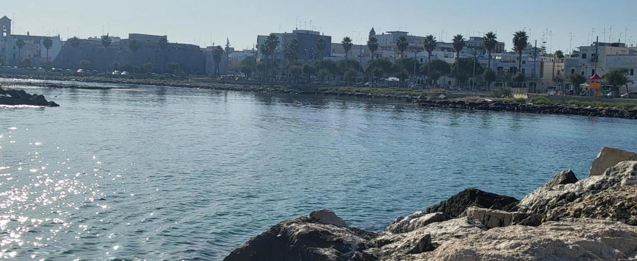 Holithªy Molª Bed and Breakfast Mola di Bari Buitenkant foto