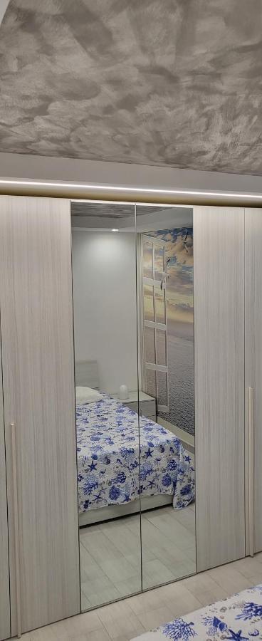 Holithªy Molª Bed and Breakfast Mola di Bari Buitenkant foto