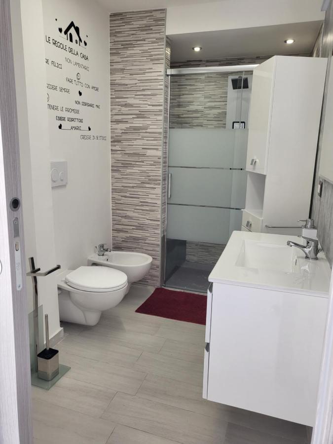 Holithªy Molª Bed and Breakfast Mola di Bari Buitenkant foto