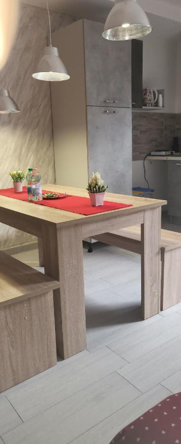 Holithªy Molª Bed and Breakfast Mola di Bari Buitenkant foto