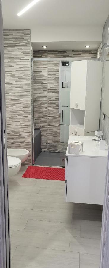Holithªy Molª Bed and Breakfast Mola di Bari Buitenkant foto