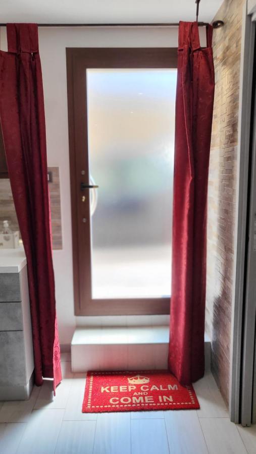 Holithªy Molª Bed and Breakfast Mola di Bari Buitenkant foto