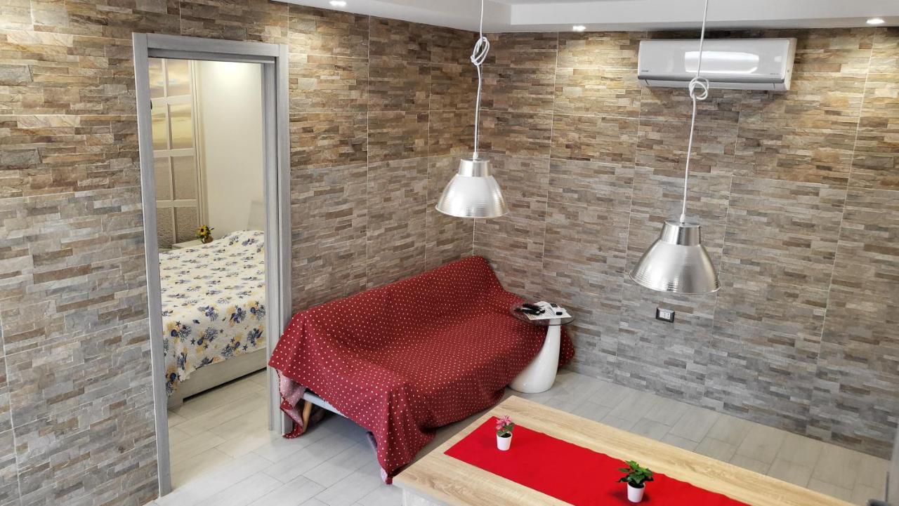 Holithªy Molª Bed and Breakfast Mola di Bari Buitenkant foto