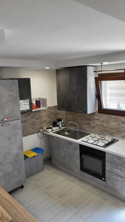 Holithªy Molª Bed and Breakfast Mola di Bari Buitenkant foto